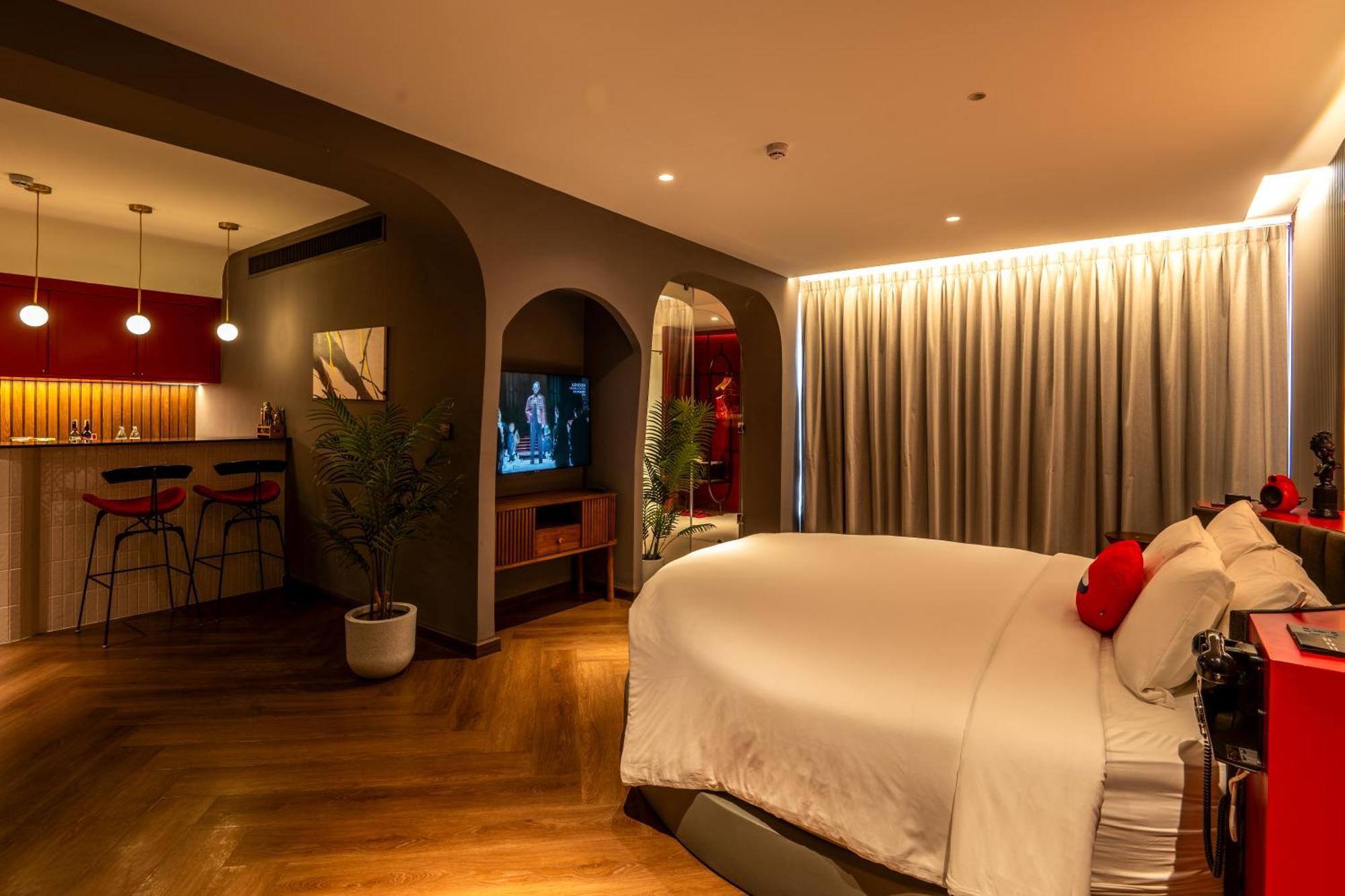 The Fig Lobby Bangkok Hotel Room photo